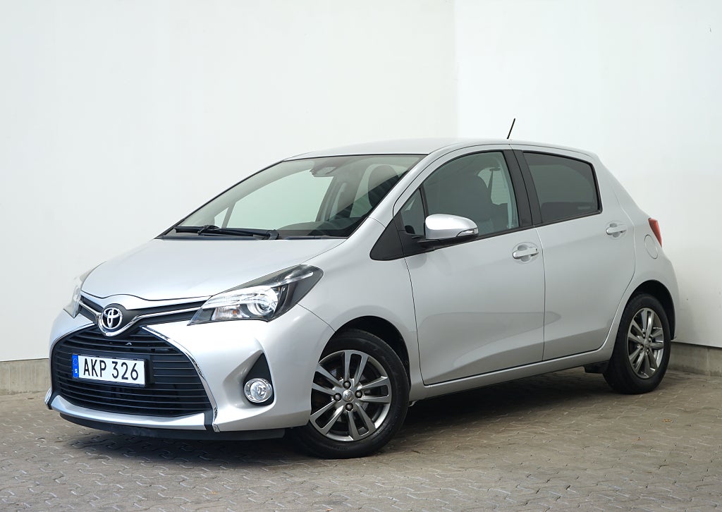 Toyota Yaris B-Kamera, Automat Active, Edition Feel 99hk