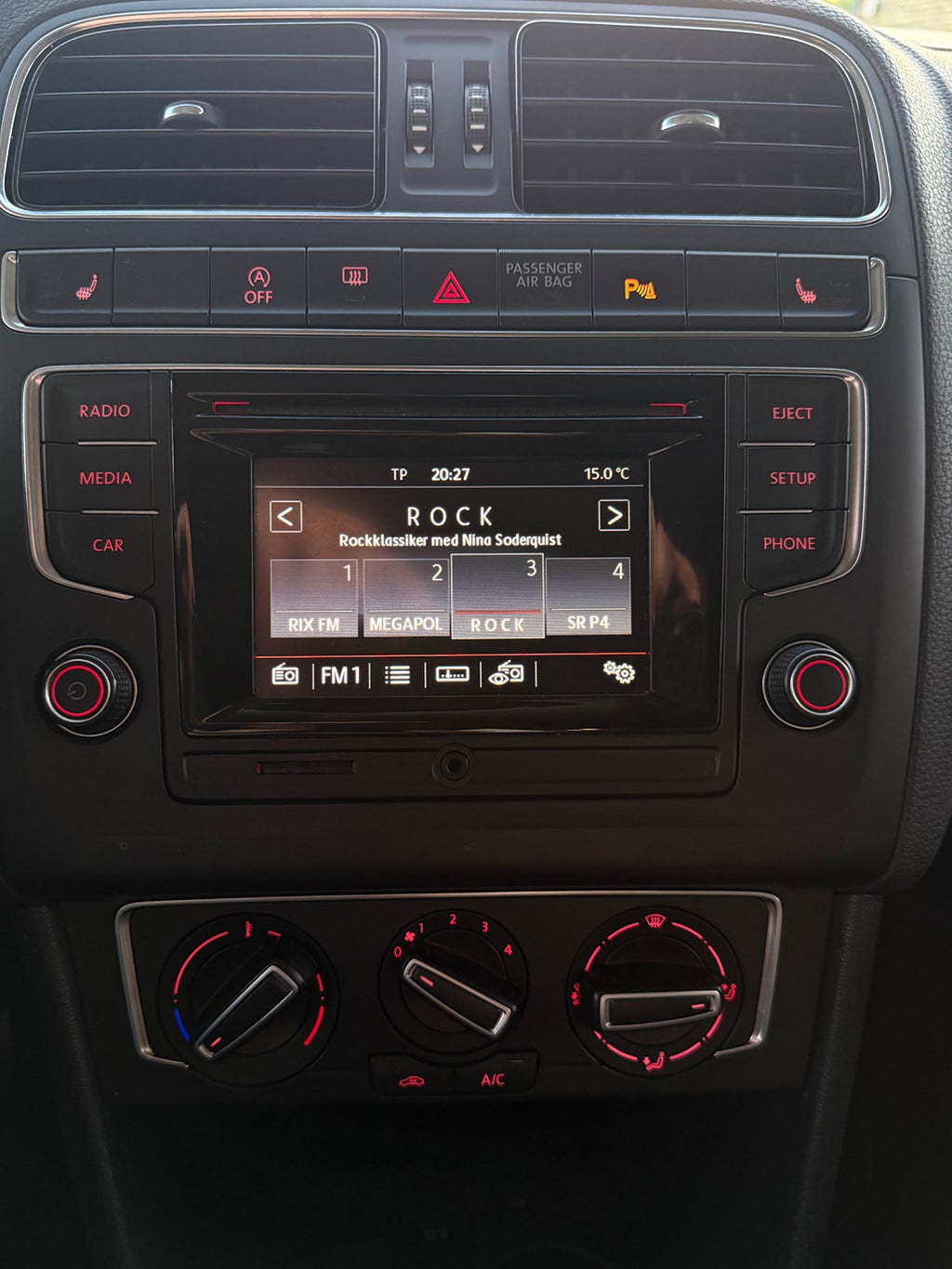 Volkswagen Polo 5-dörrar 1.2 TSI BMT Base 1 Ägare - miniatyr 15