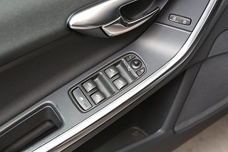Kombi Volvo V60 12 av 19