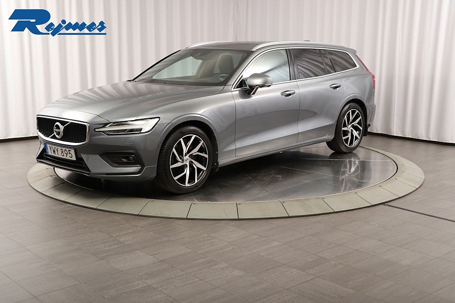 Volvo V60 T5 Momentum Pro Edition
