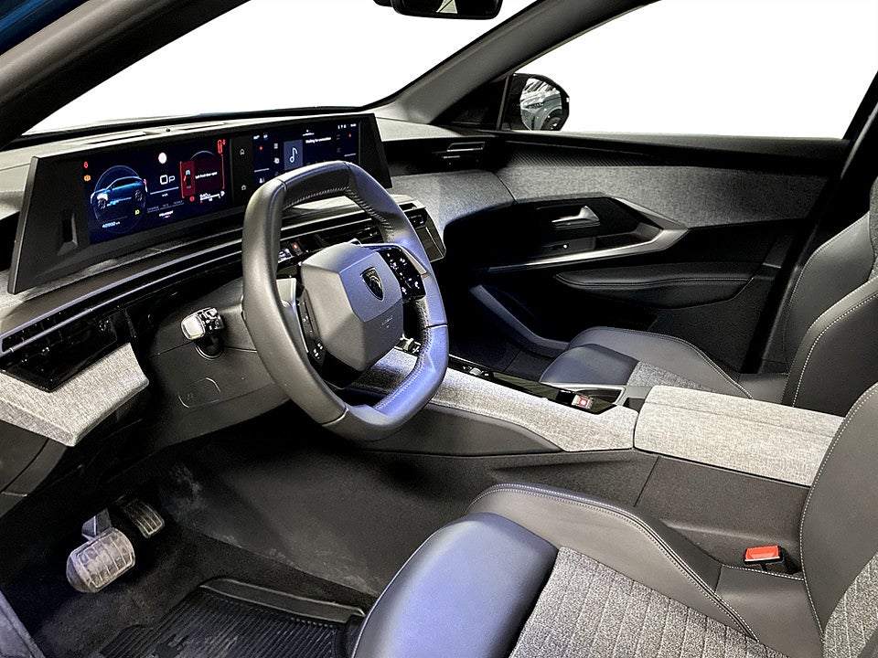 Bild på Peugeot 3008 Allure Hybrid 145hk Aut B-KAMERA CARPLAY