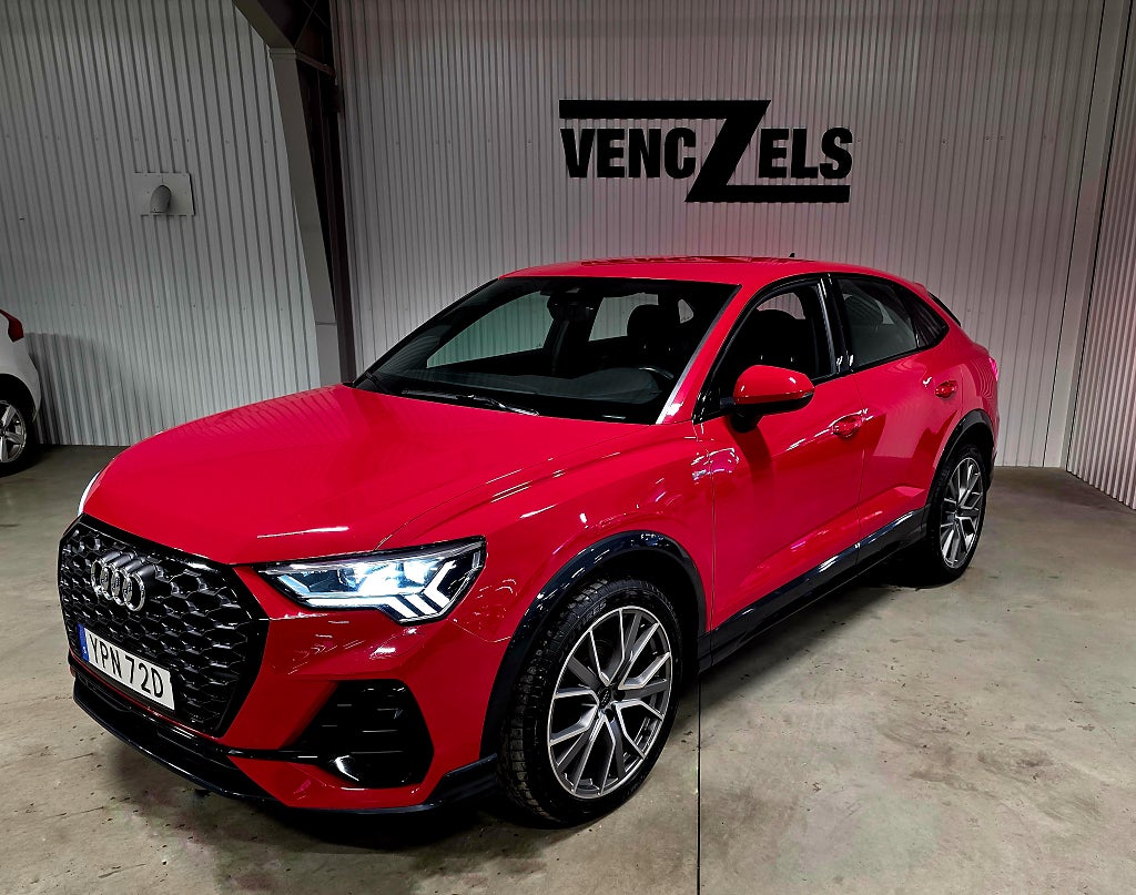 Audi Q3 Sportback 45 TFSI quattro S Tronic S Line Värmare Drag GPS 