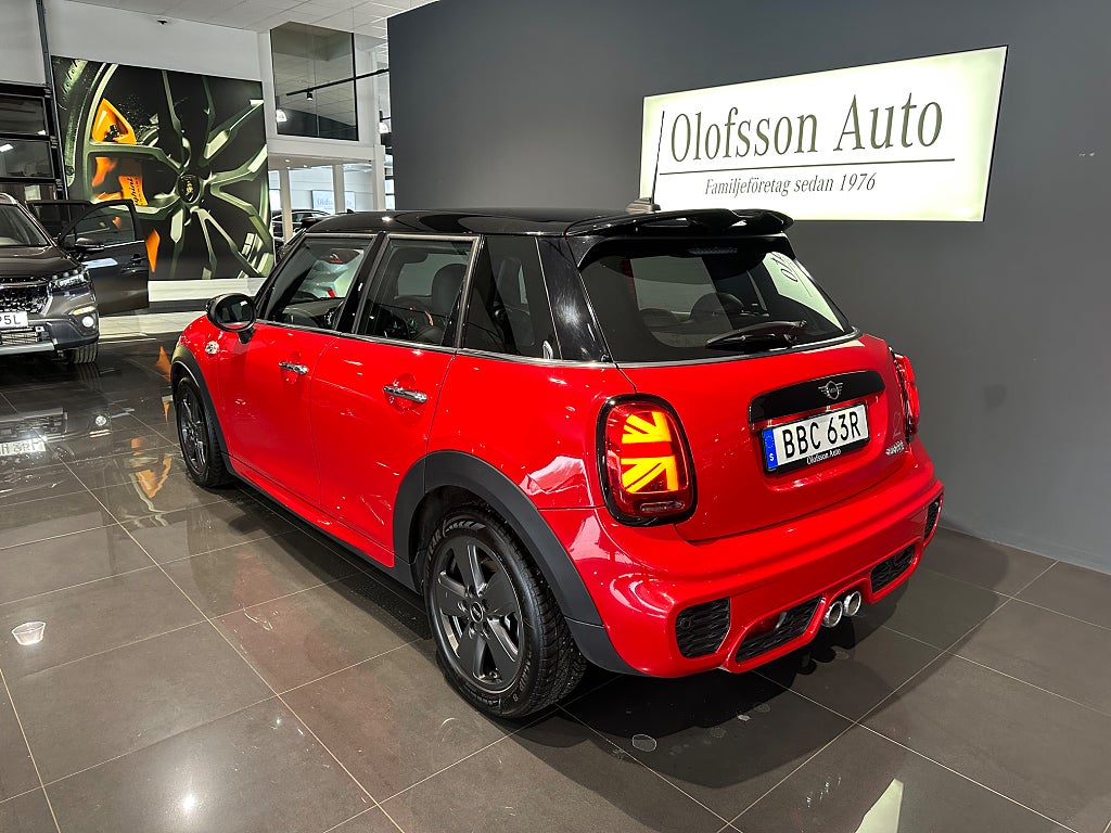 MINI Cooper S 5-dörrars JCW - bild 4