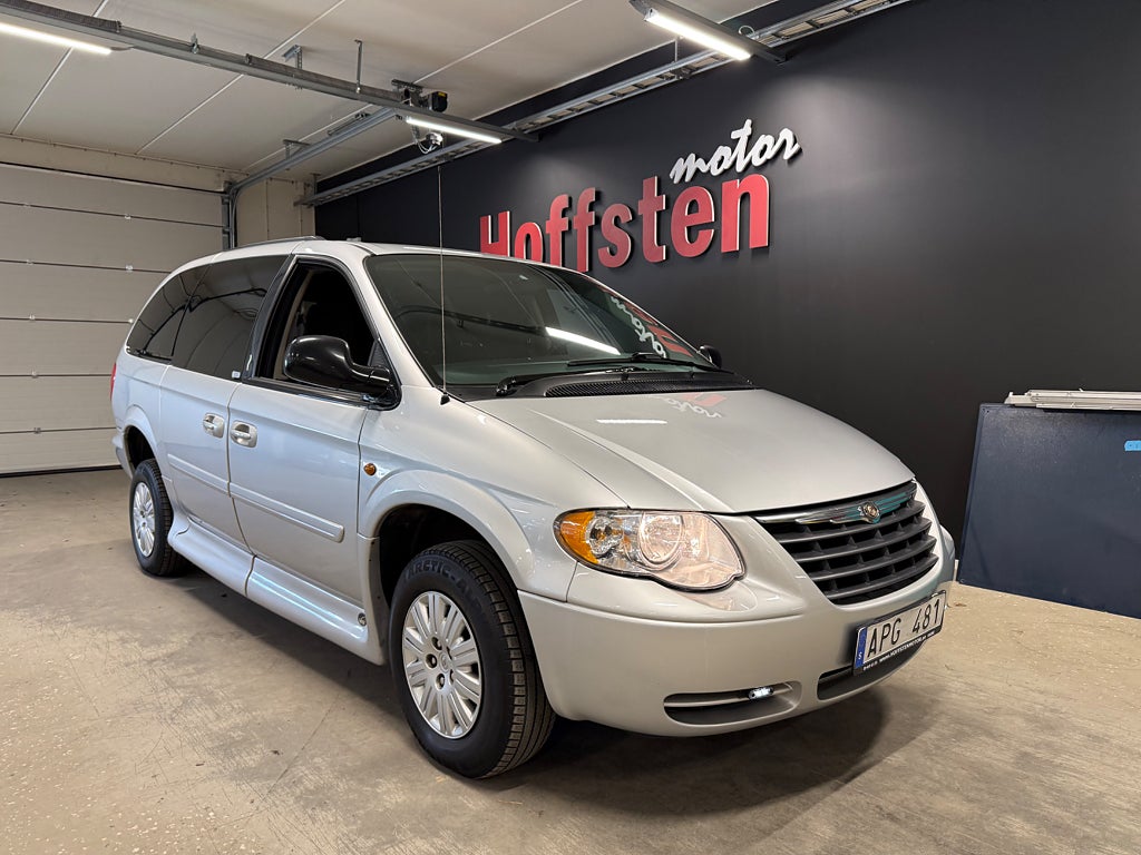 Chrysler Town & Country LWB 3.3 V6