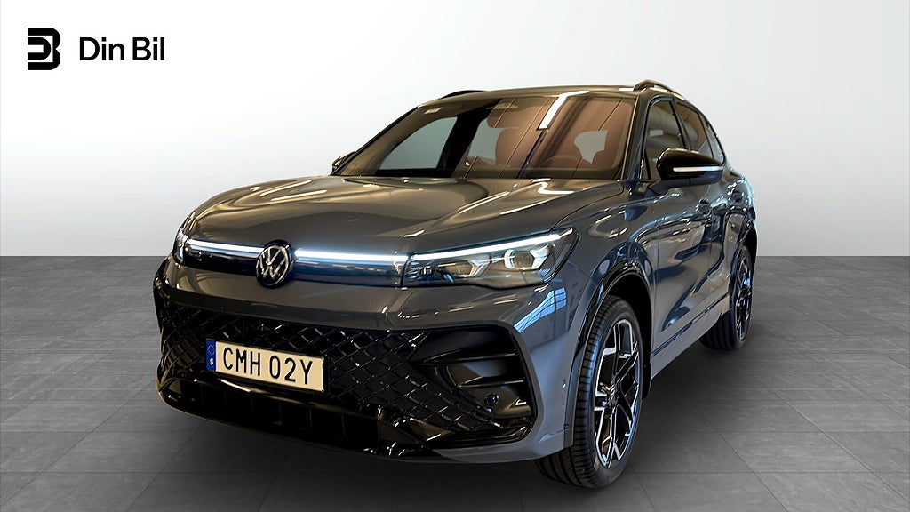 Volkswagen Tiguan R-LINE TDI 193HK DSG 4M PANORAMA DRAG
