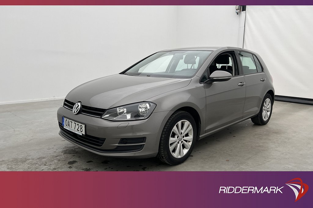 Volkswagen Golf TSI 110hk Style M-Värm CarPlay Adaptiv-Fart