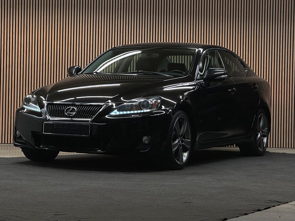 Lexus IS 250 2.5 V6/ LÄDER/ DRAG/ XENON/ KEYLESS