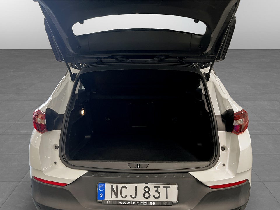 Bild på Opel Grandland X Designline PHEV 225hk Aut B-KAMERA CARPLAY NAVI