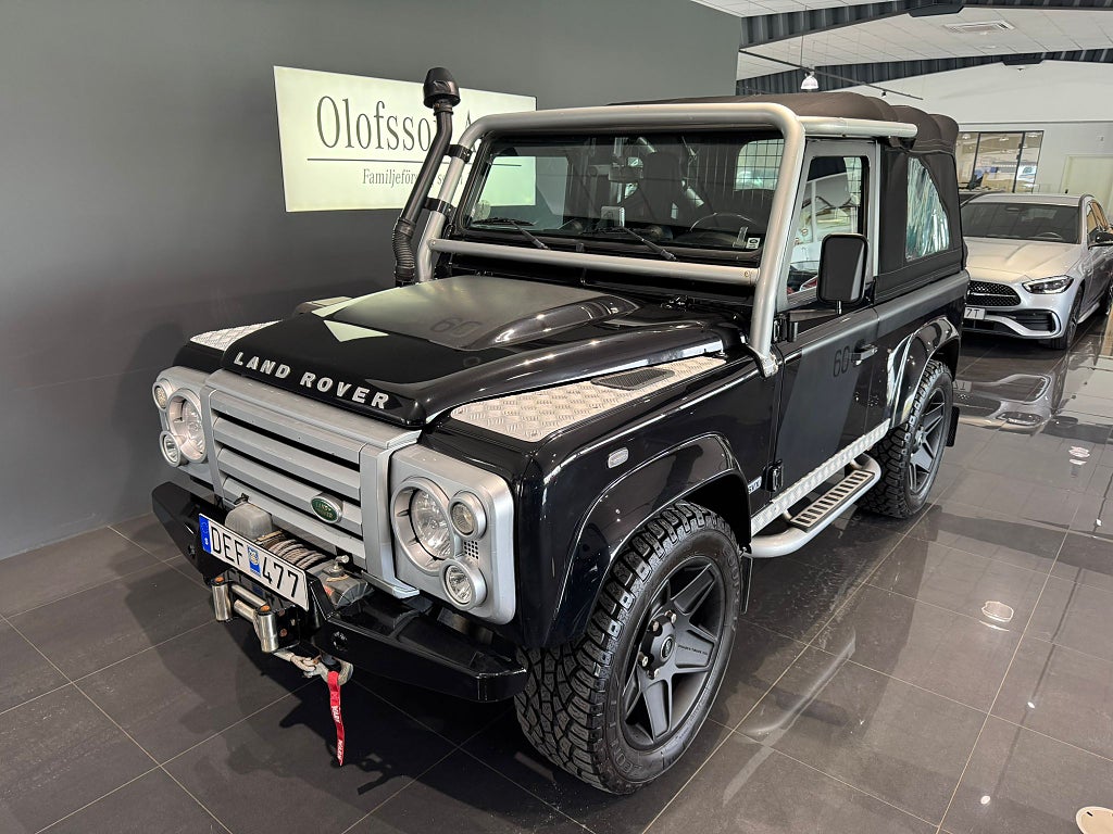 Land Rover Defender 90 Pick Up 2.4 TD4 4×4 Soft Top Winsch - bild 9