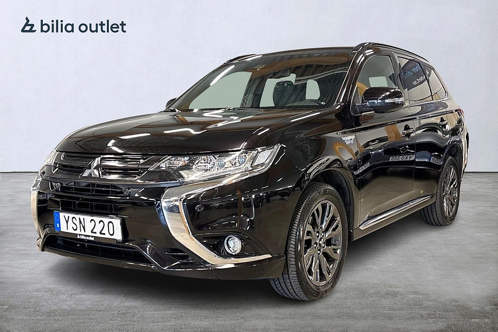 Mitsubishi Outlander PHEV CVT Edition 100 4WD/ 360 Kamera/ Panorama/Elstol