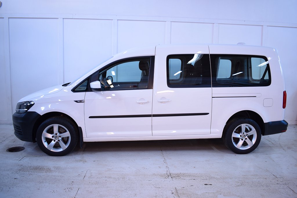 Volkswagen Caddy Maxi Life 2.0 TDI 102hk Dragkrok V-hjul