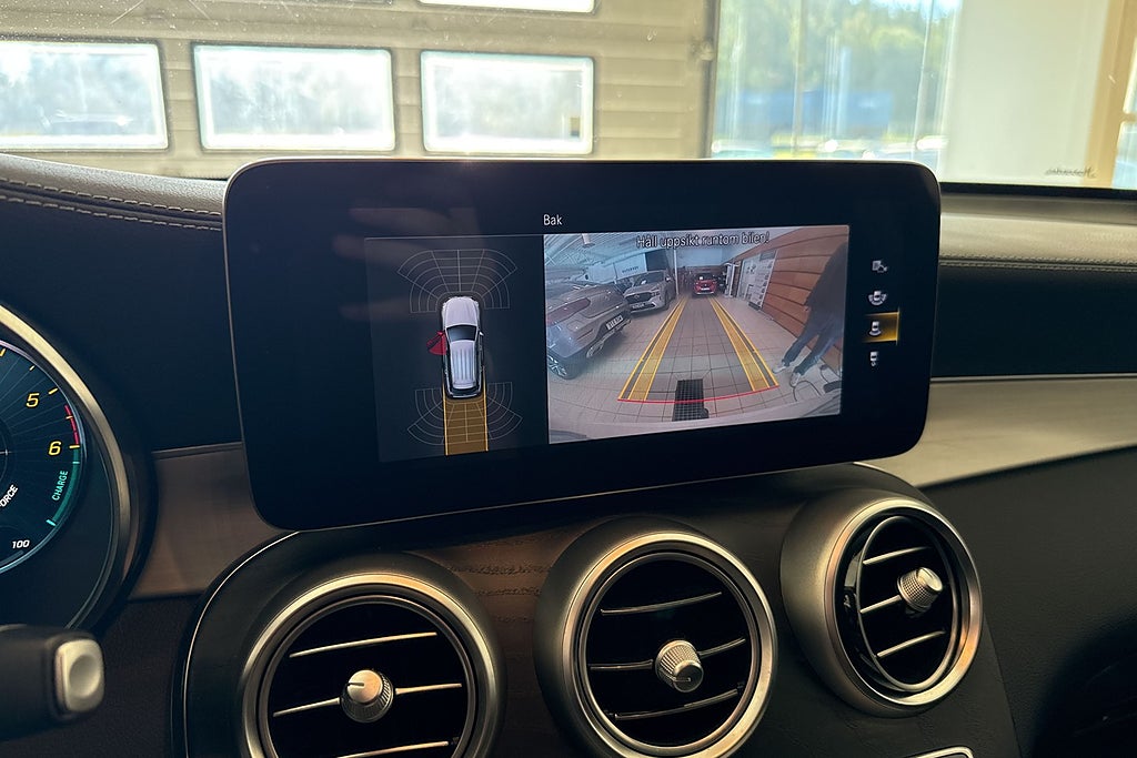 Mercedes-Benz GLC 300 de 4MATIC Aut AMG Line P-värm Drag Kamera Moms miniatyr 10