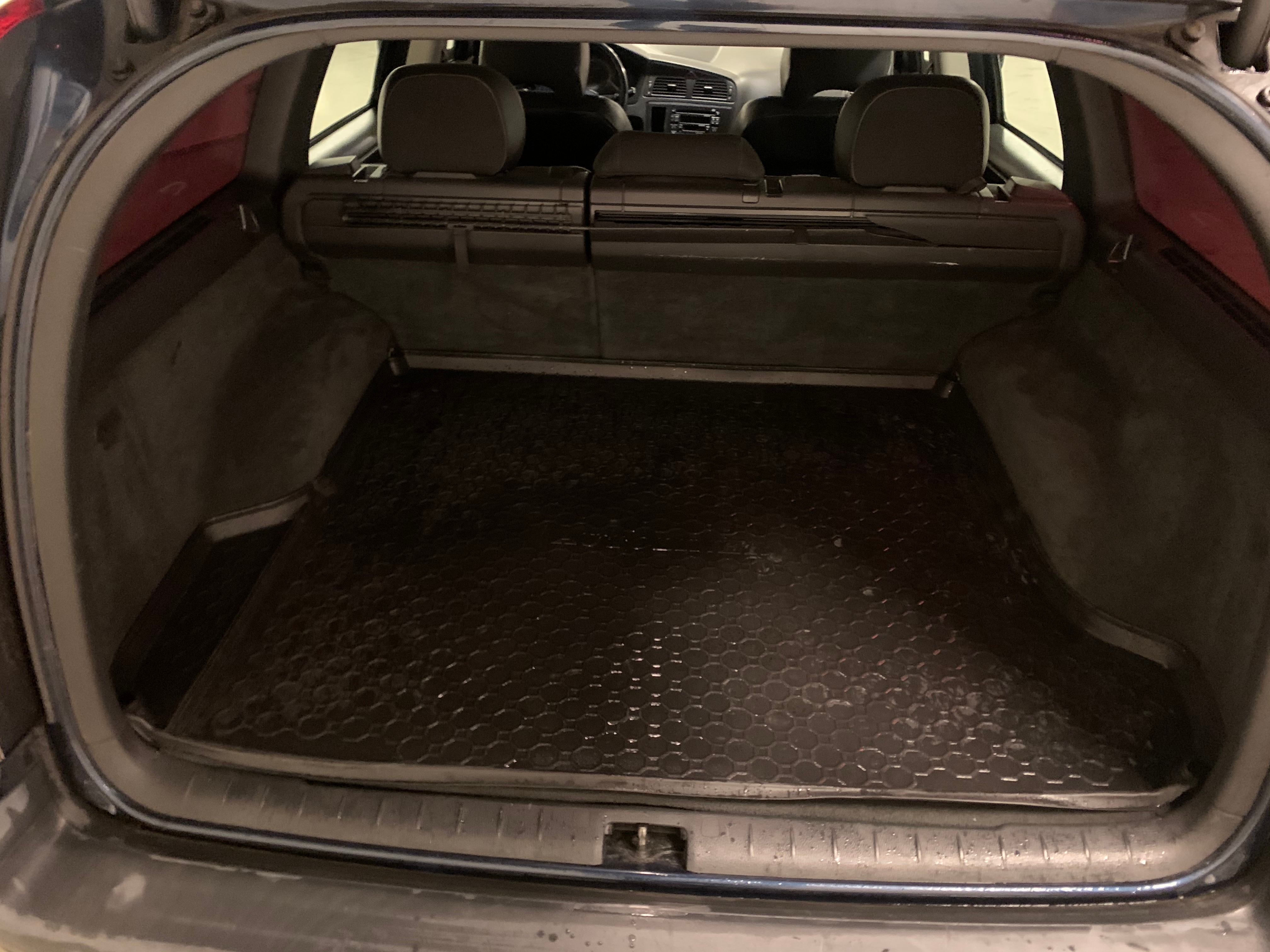 Volvo V70 2.4 140hk 2004, photo 5/43