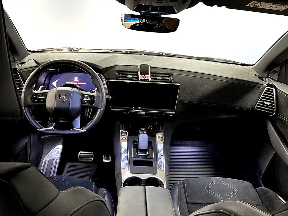 Bild på DS 7 Crossback E-Tense Performance Line 360hk Aut 4WD 360° NAVI