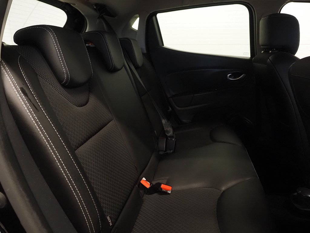 Renault Clio 0.9 TCe 90hk Intens | P-Sensorer 2019