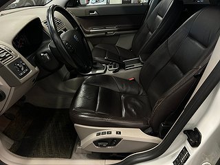 Volvo V50 2.0 D Summum S&Vdäck/M-värm/Drag/Sensorer/Xtraljus