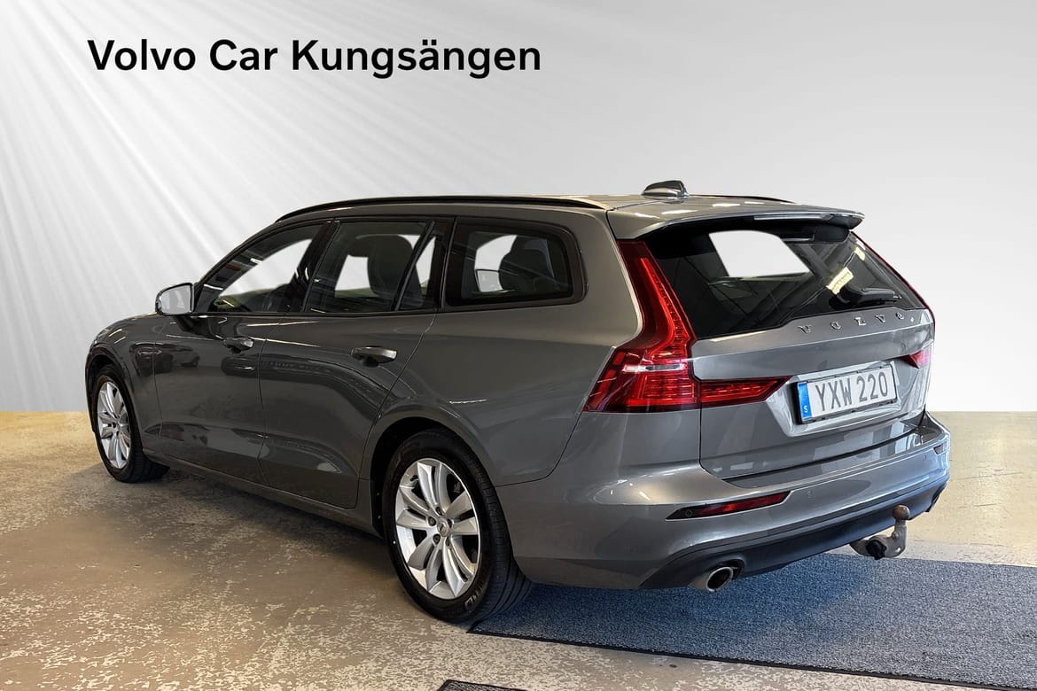 Volvo V60 D4 AWD Momentum Edition DRAG 2019, bild 4/10