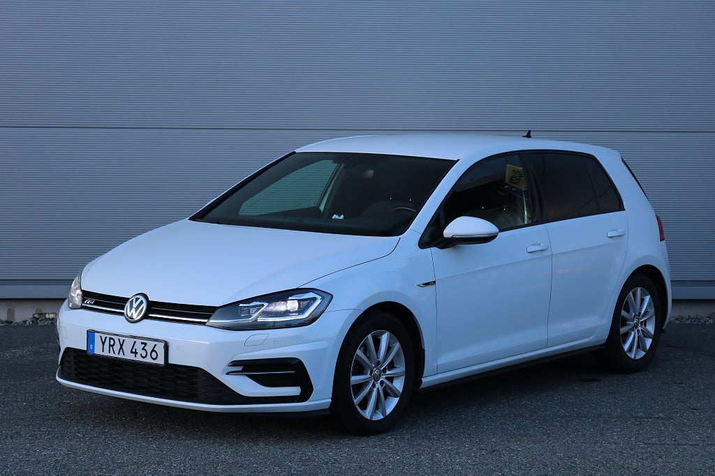 Volkswagen Golf 1.5 TSI 150HK GT R-Line S&V-hjul/ 1 års garanti