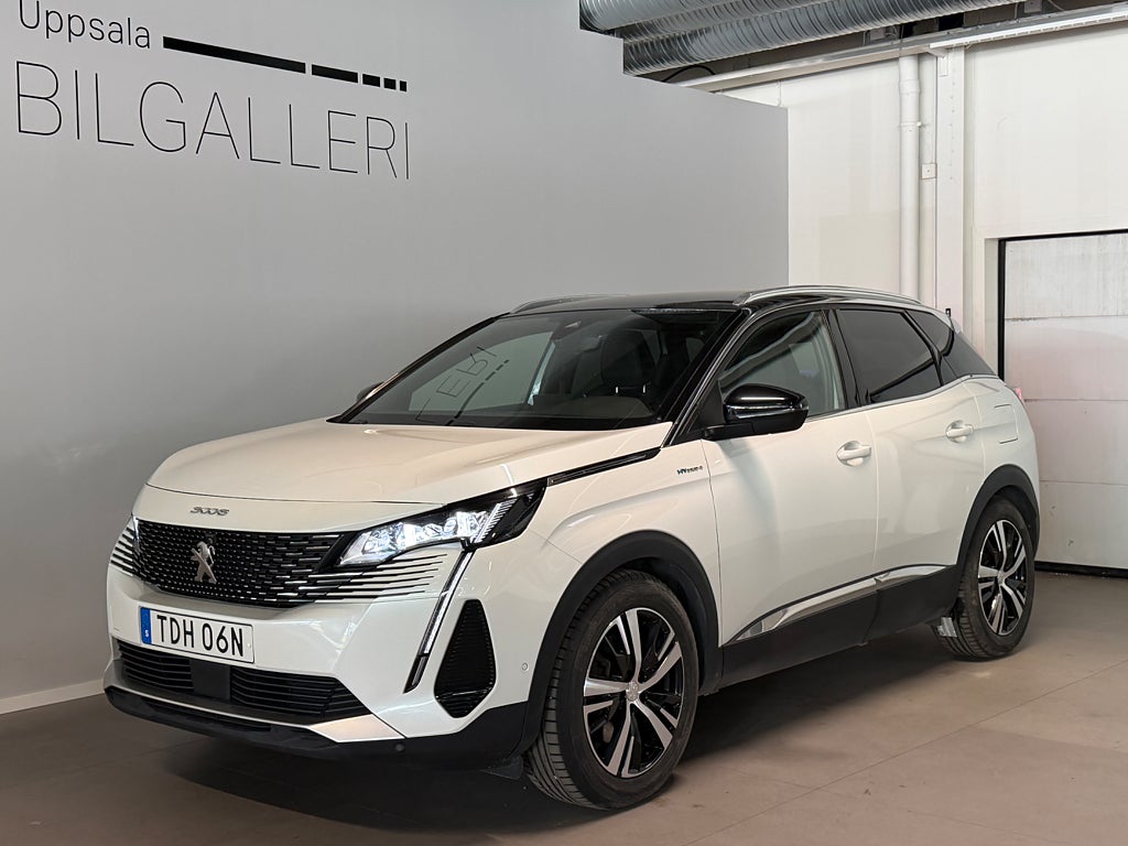 Peugeot 3008 GT Ultimate Business plug-in 300hk Läder,drag, PDC, GPS