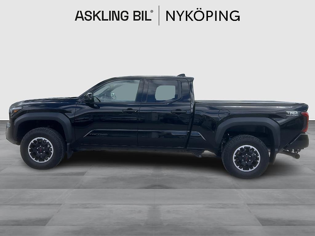 Toyota Tacoma 2025 - miniatyr 3