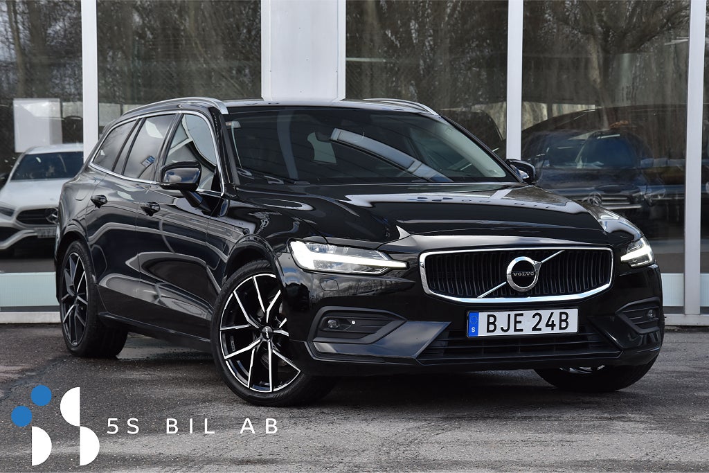 Volvo V60 D4 AWD Geartronic DRAG VÄRM 19" KAMERA BLIS NAVI 190HK