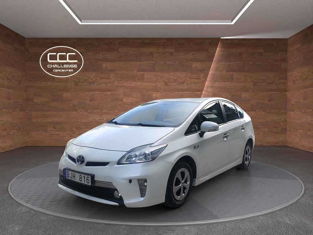 Toyota Prius Plug-in Hybrid 1.8 VVT-i + 3JM Plug-in CVT Euro 5