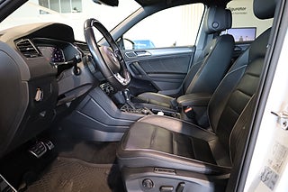 SUV Volkswagen Tiguan 12 av 33