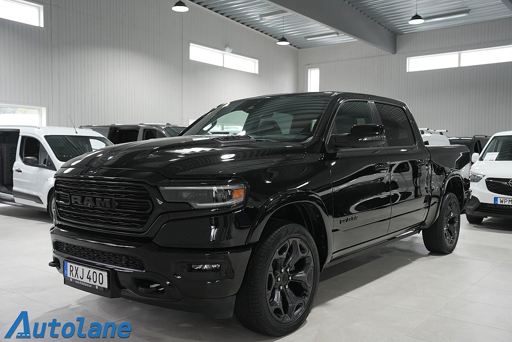 RAM 1500 Dubbelhytt 5'7" box 5.7 V8 HEMI 4x4  LIMITED Pano,HUD
