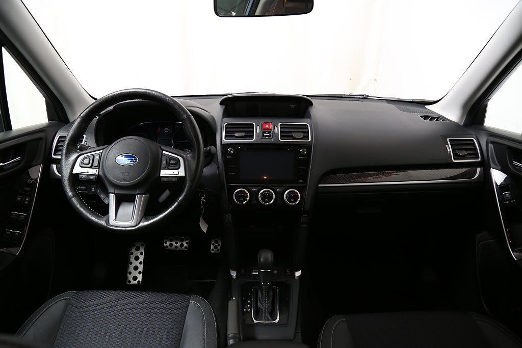 Subaru Forester 2,0i 150hk XS AWD Aut Dragkrok 2019