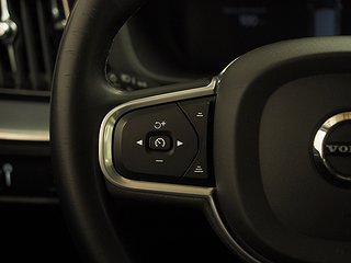 SUV Volvo XC60 19 av 23