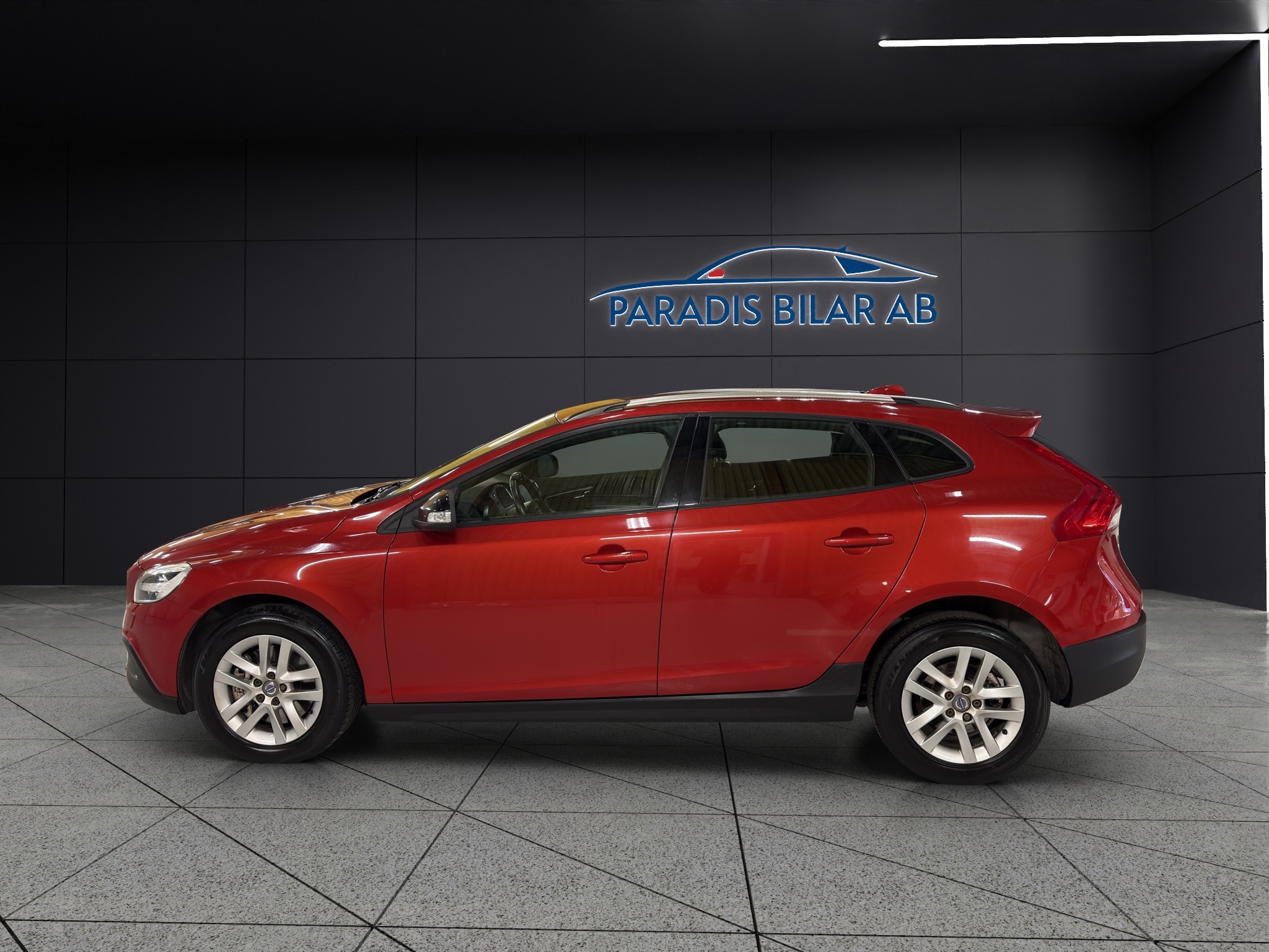 Volvo V40 Cross Country 2019, kuva 2/60