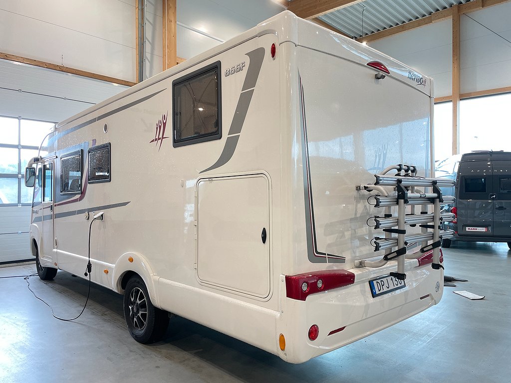 Rapido 866 F / Automat / AC bodel / Solcell / Taksäng  - Rapido