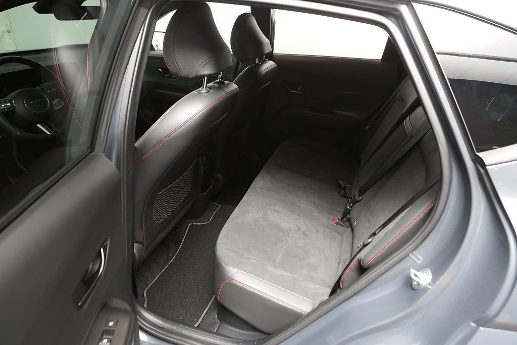 Hyundai Kona Hybrid 1.6 GDi DCT N-Line / Techpaket / Demobil