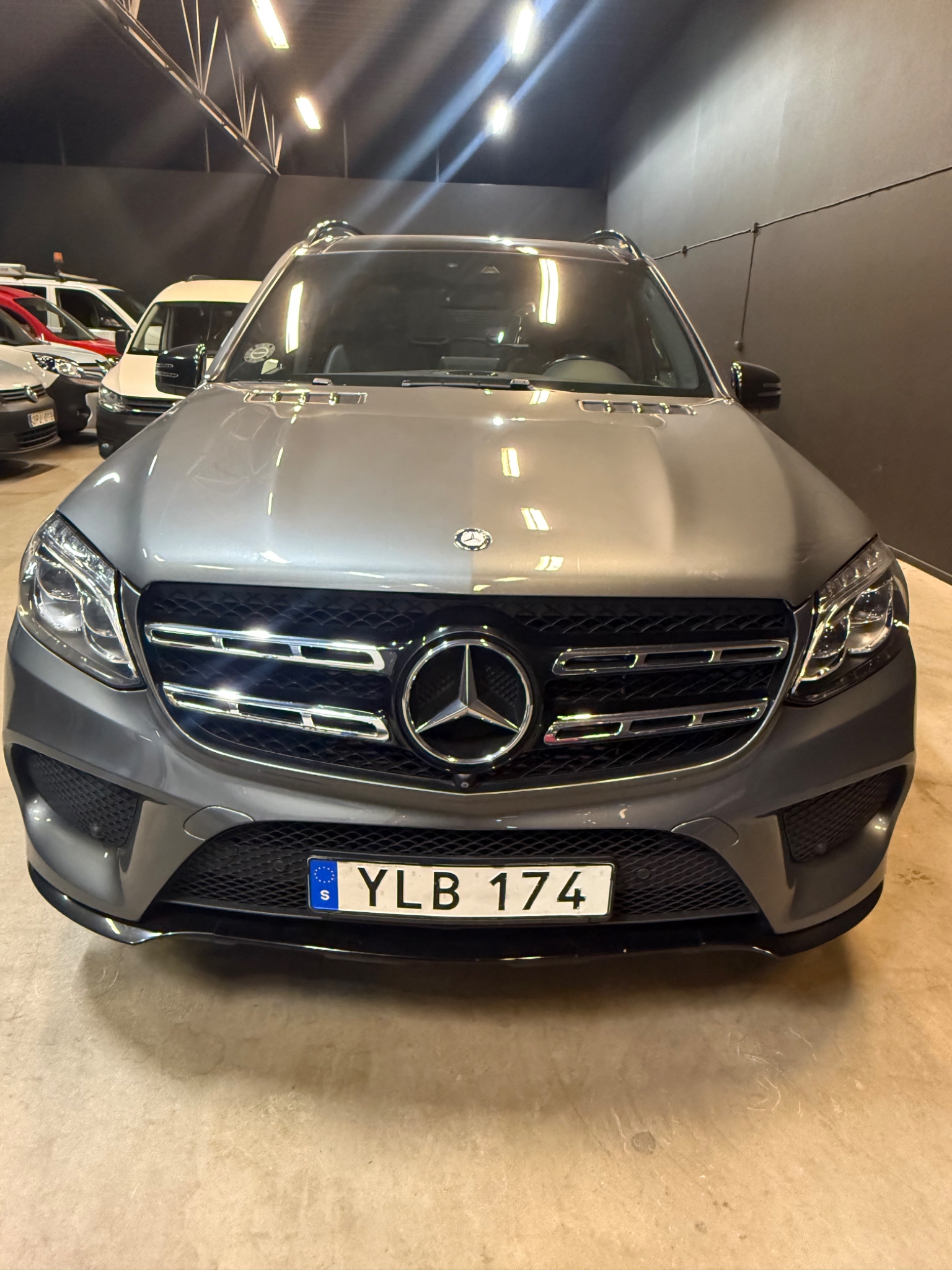 Mercedes-Benz GLS 2017, photo 3/42
