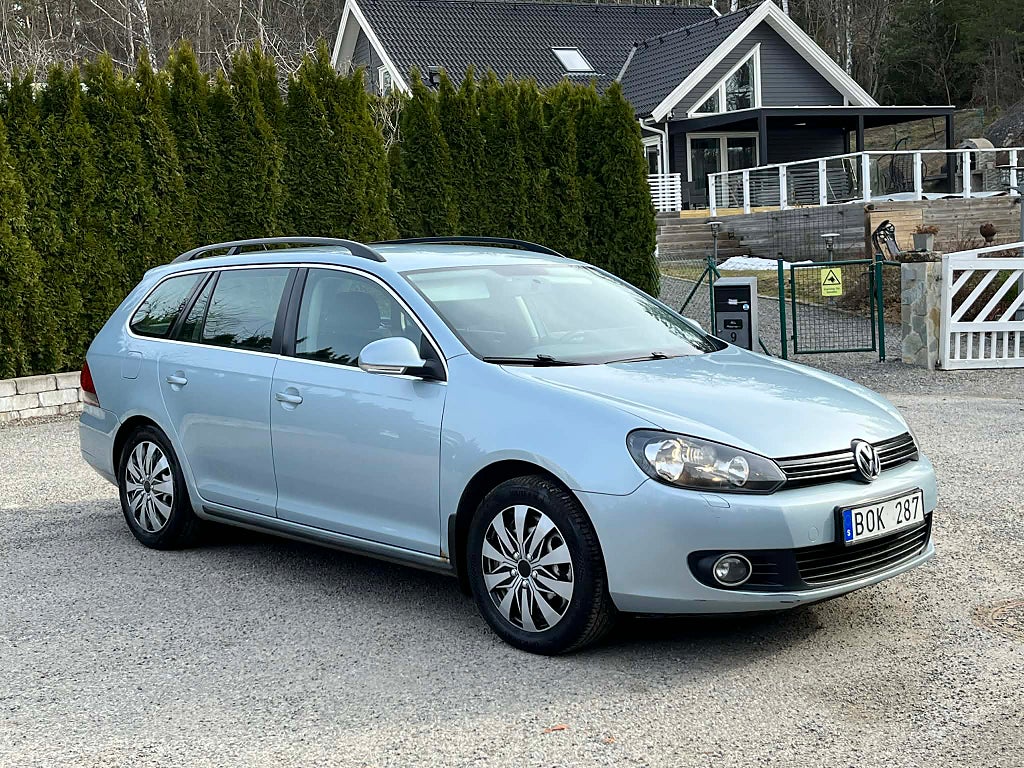 Volkswagen Golf Variant 1.6 – Masters 2010 motor & kupevärmare