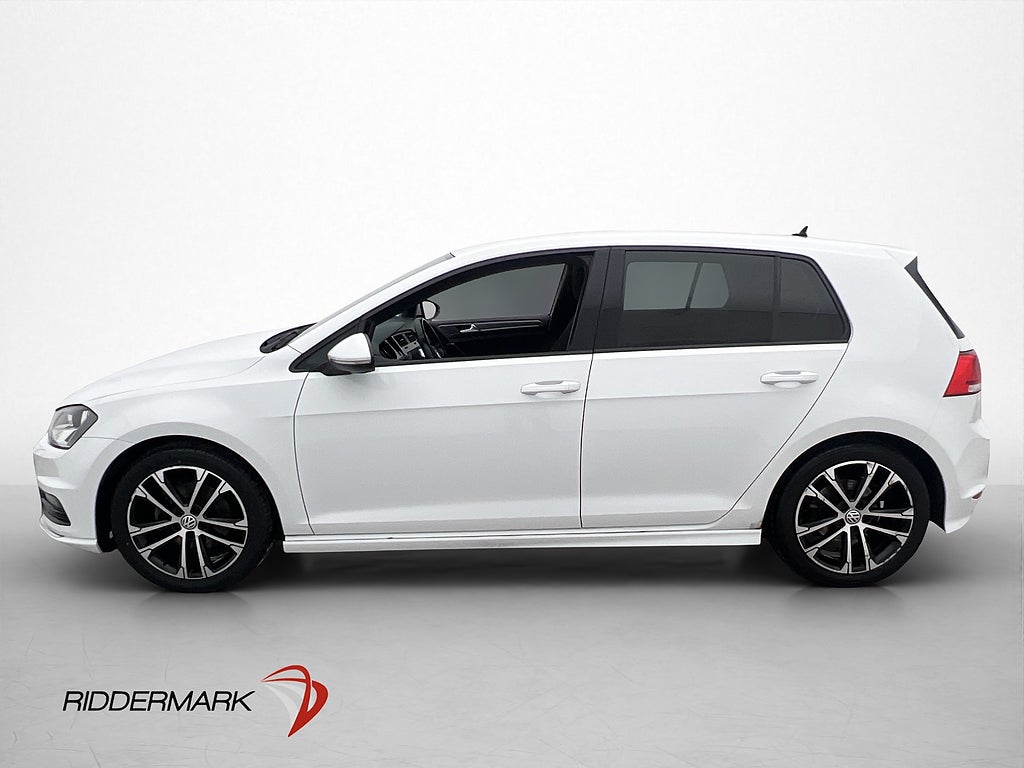 Volkswagen Golf 1.4 TSI 150hk R-Line Motorvärmare Carplay