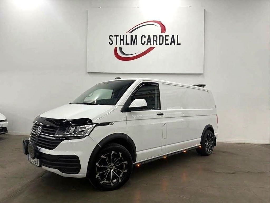 Volkswagen Transporter T30 2.0 TDI Lång, Verk-Inredning, MOMS, Uppvärmd-skåp