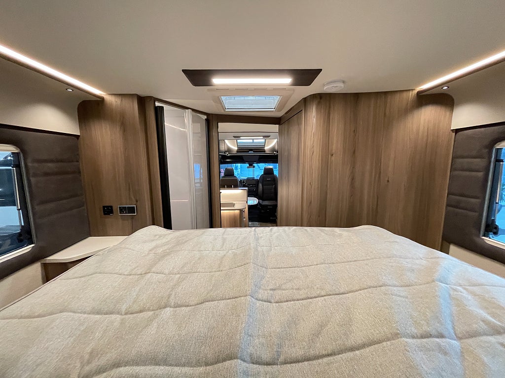 Kabe TMX Royal 810 LQB / ALDE / Taksäng / 5bält / Ugn / MB / Automat/ - Kabe