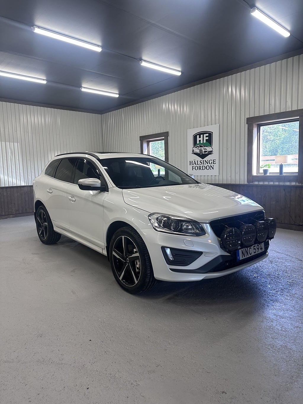 Volvo XC60 R-Design Business Edition Pro 