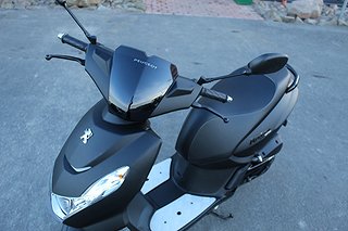 Moped/EU-Moped Peugeot Motocycles Kisbee 4 av 5