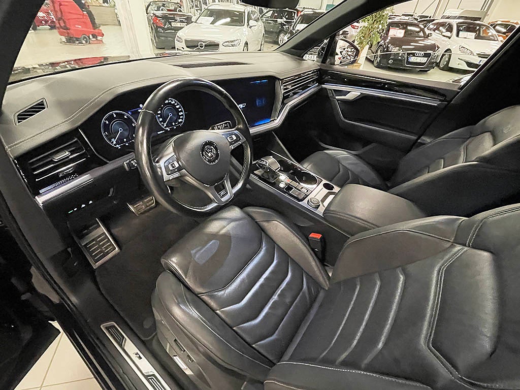 Volkswagen Touareg 3.0 V6 TDI R-Line 4Motion 286hk