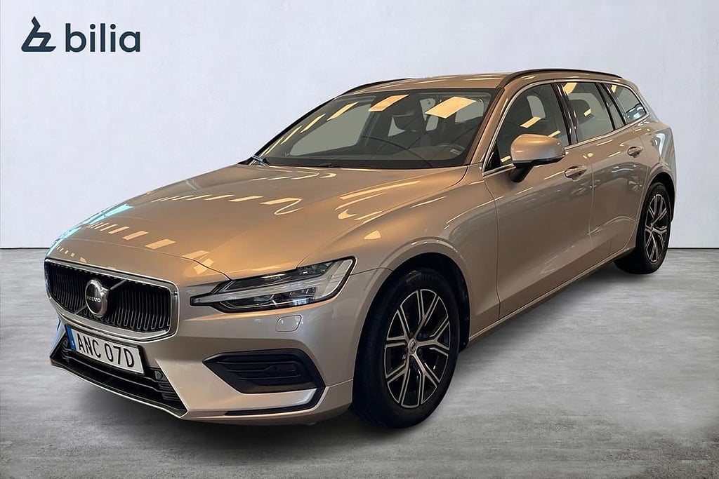 Volvo V60 B3 Bensin Core, Parkeringskamera, Parkeringsvärm...