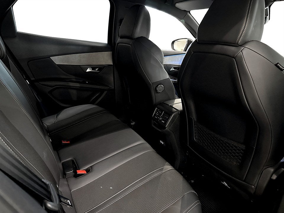 Bild på Peugeot 3008 GT Black Pack 1.2 PT 130hk Aut - B-KAMERA, CARPLAY