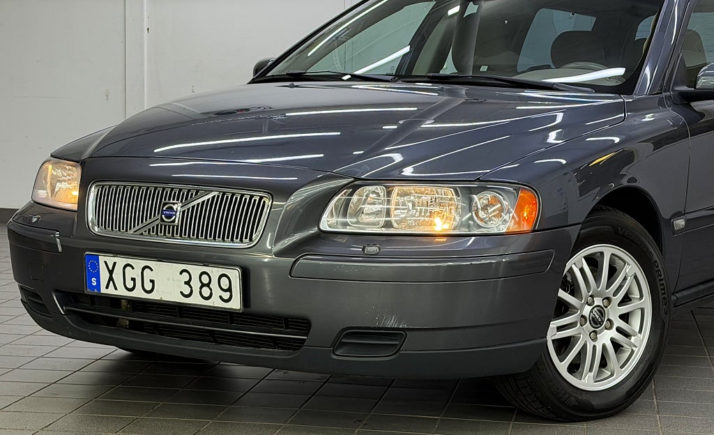 VOLVO V70 2.4 BUSINESS 140 ch 4X2 BVM - 265000 km