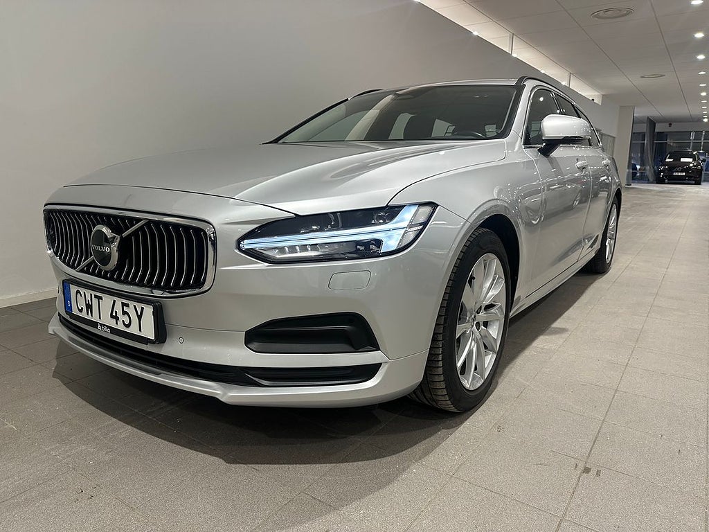 Volvo V90 B4 Bensin Momentum Advanced Edition, Dragkrok.