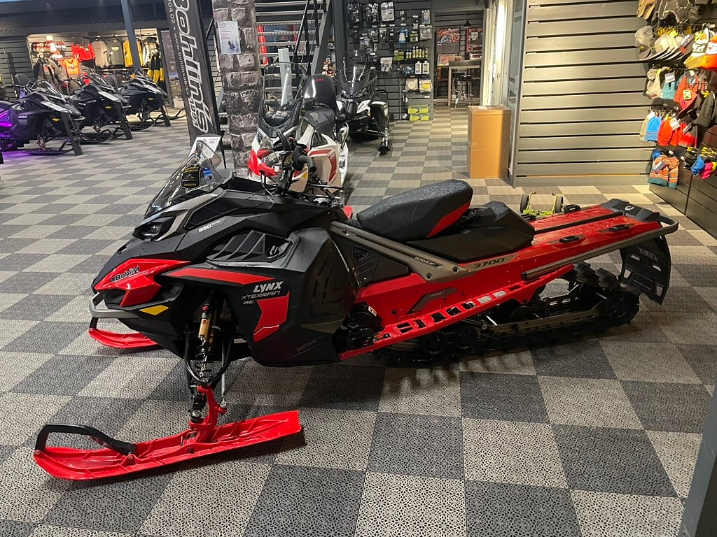 Lynx Xterrain RE 3700 850 E-Tec HUB -24 *1 ägare* 