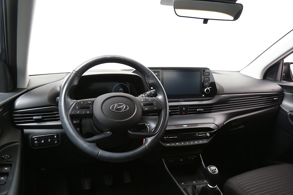Hyundai i20 1,2 MPi 84hk Essential 5D CarPlay Backkamera 1ägare 2021