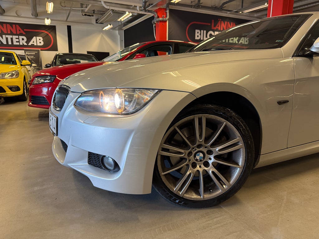 BMW 325I 2010 - miniatyr 2
