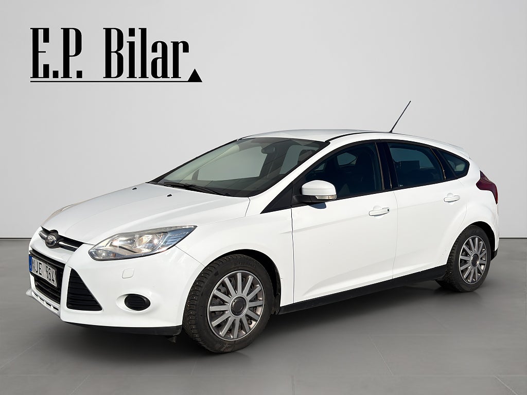 Ford Focus 1.6 TDCi Trend Euro 5/M-Värm/Touchskärm/Nybesiktigad