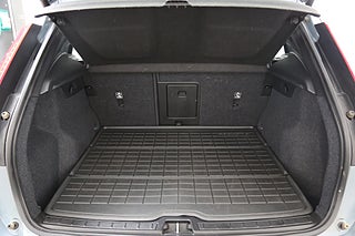 SUV Volvo XC40 30 av 34